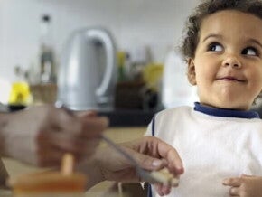 ¿Por qué mi bebé no quiere comer?