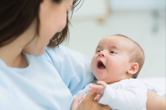 Desarrollo de mi bebé de 2 meses Desarrollo de mi bebé de 2 meses